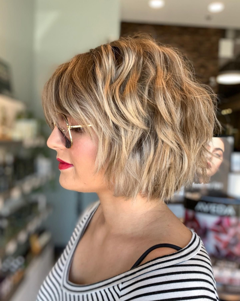 Frisuren ab 50 kinnlang: Zeitlose Eleganz für einen modernen Look