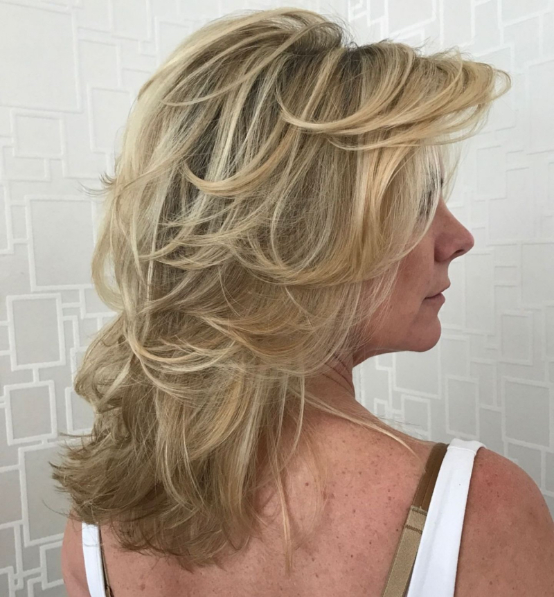 Frisuren ab 50 feines Haar lang: Leichter, eleganter Look für feines Haar