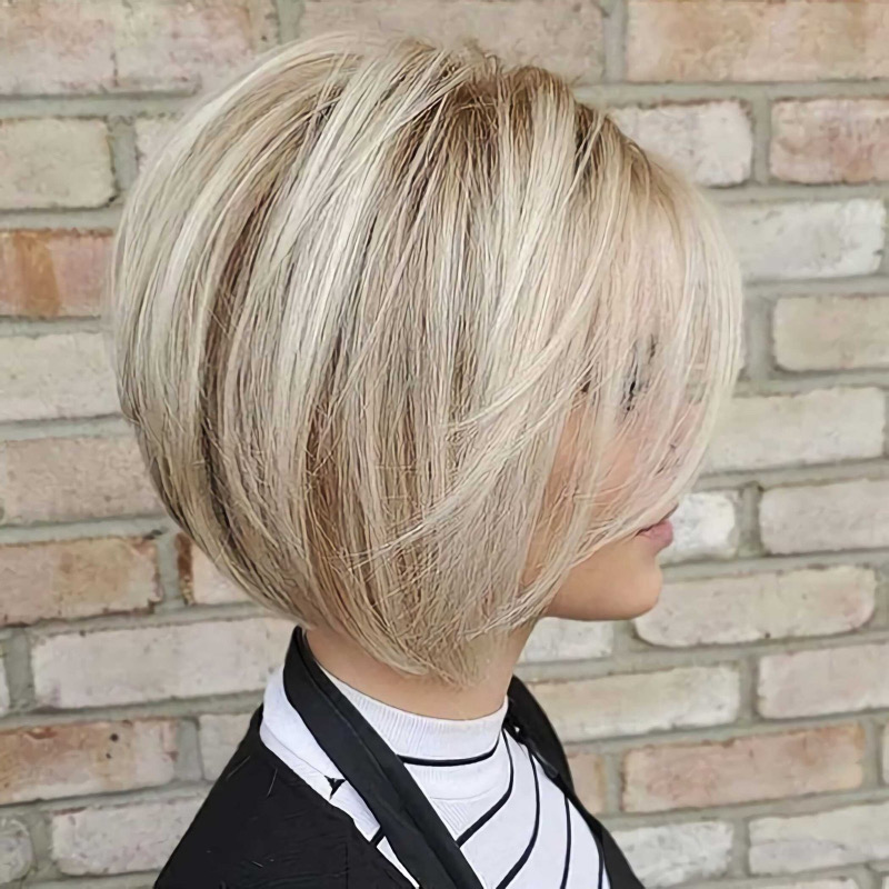 Stilvolle Kurze Bob Frisuren in Blond: Ein moderner Klassiker