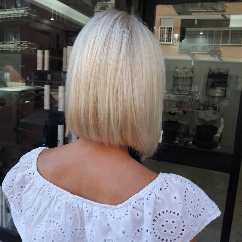 Bob Frisuren in Grau und Blond – Elegant und Modern