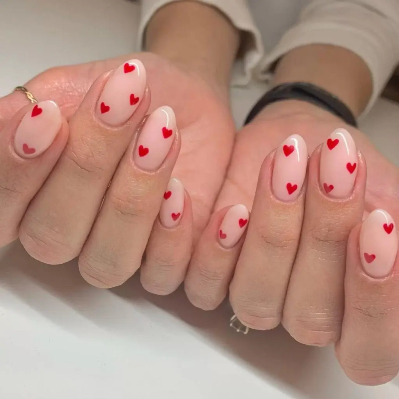 Nägel Valentinstag Herz Rosa: Romantische Nagelkunst mit zauberhaftem Valentinstag-Charm