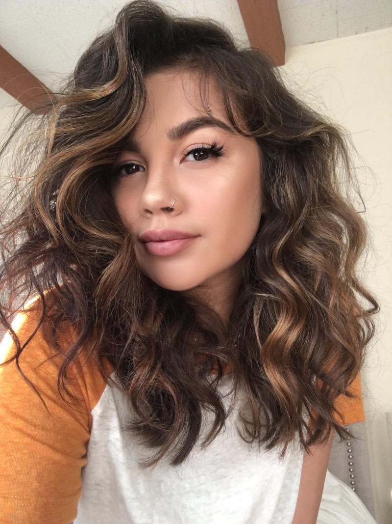 Frisuren Mittellanges Haar Stylen Locken: Der Lässige Beach Waves Look